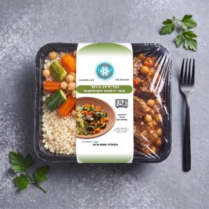 Томленая говядина с овощами и кускусом