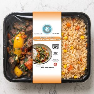 Говядина с овощами и рисом по-азиатски